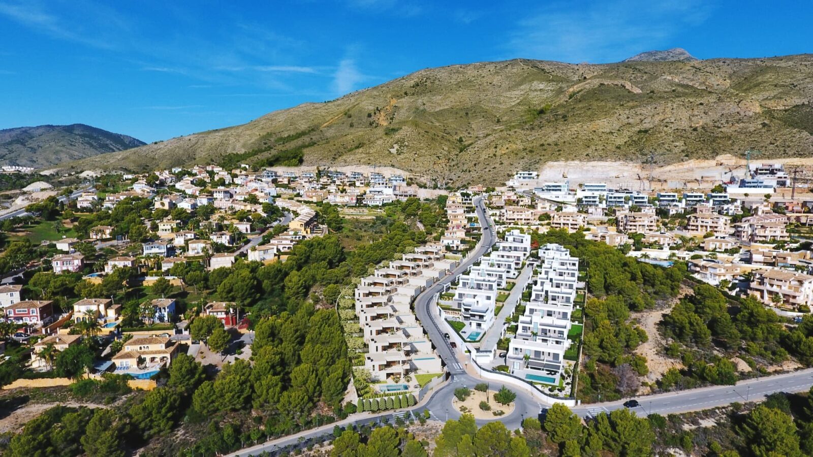 Lawyers in Albir